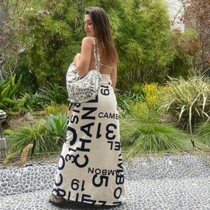 CHANEL White & Black "By Sea" Logo 31 Rue Cambon Cotton XL Beach Towel & Bag Set